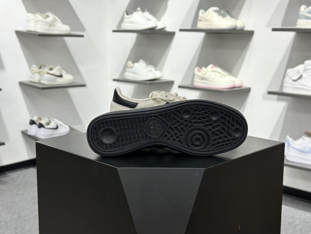 160 adidas originals Samba Handball Spezial JR3667