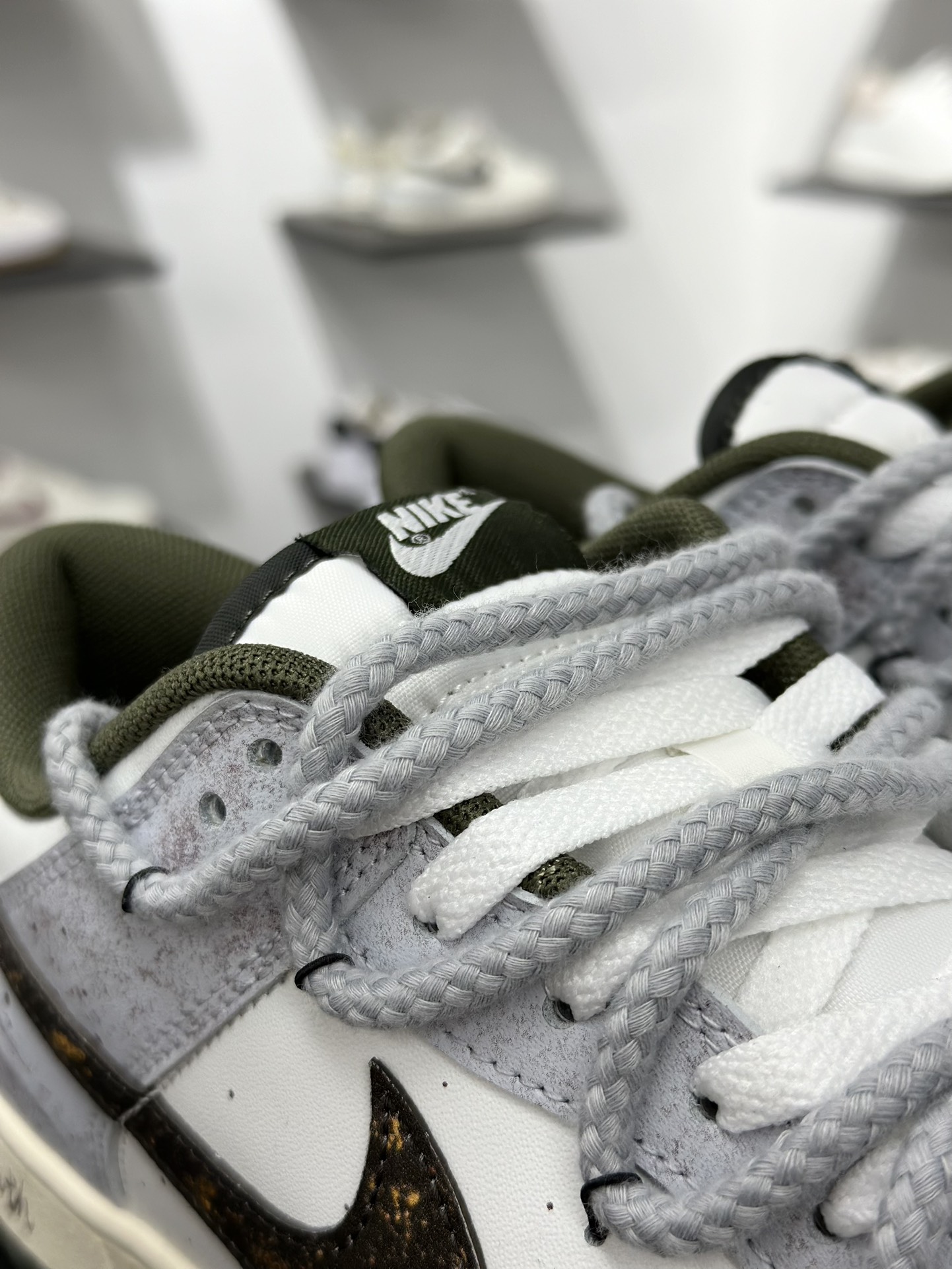 280 Nike SB Dunk Low 解构绑带 黄白灰 HF5441-105