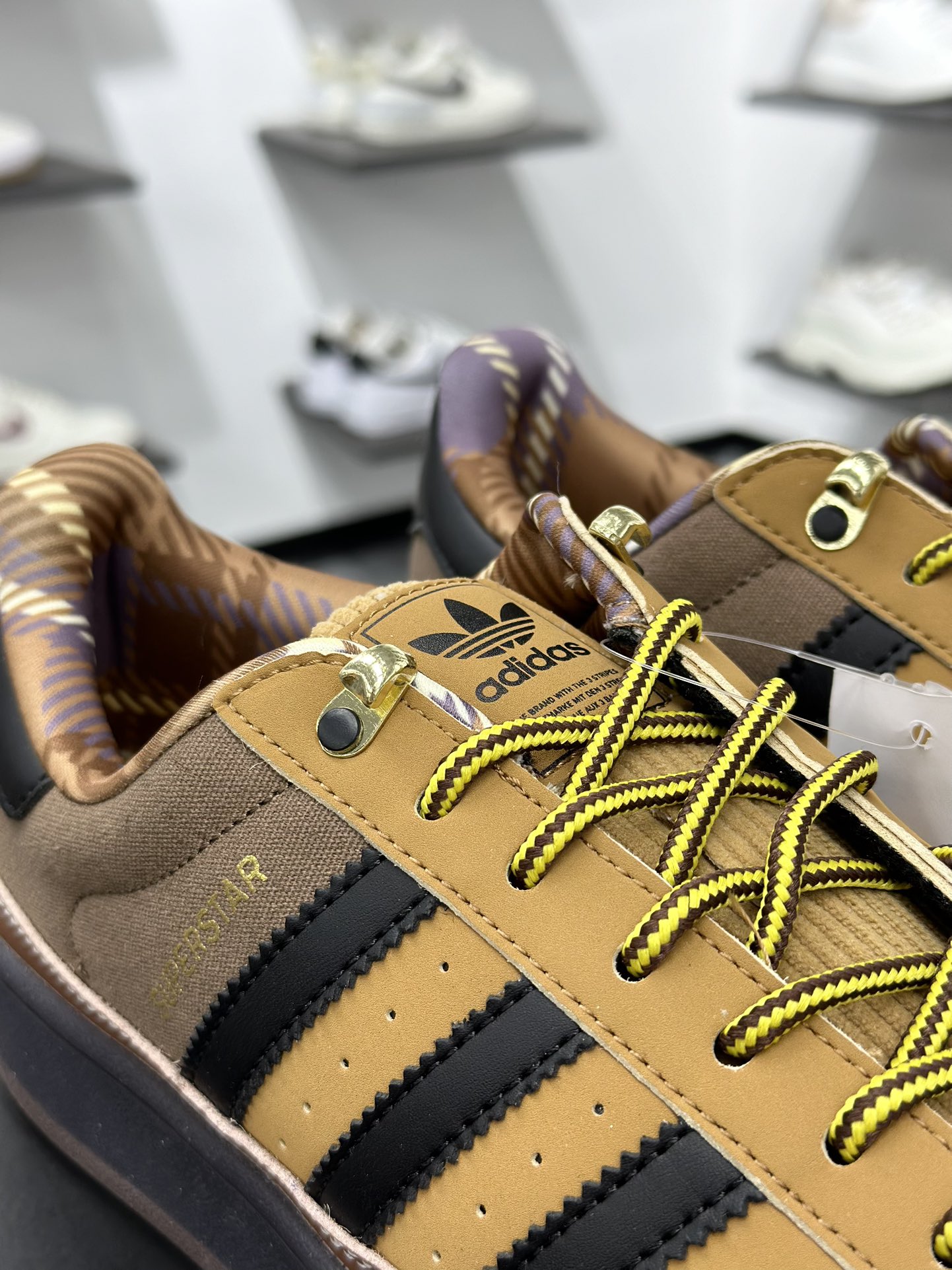 160 Adidas Originals Super II全新配色 贝壳头休闲板鞋 JR6990