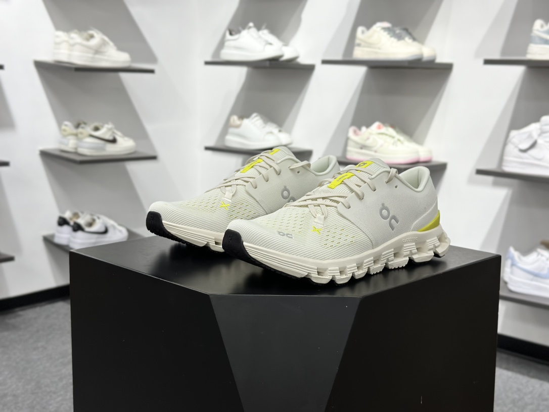 CloudvistaX4 全新综合体能训练运动鞋 Cloud X 舒适乐趣跑 3ME3004