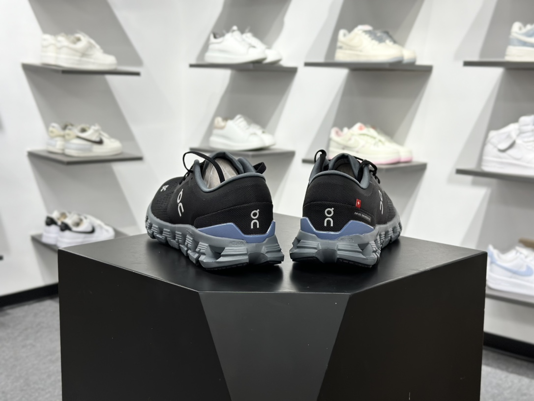 180 CloudvistaX4 全新综合体能训练运动鞋 Cloud X 舒适乐趣跑 3ME3004