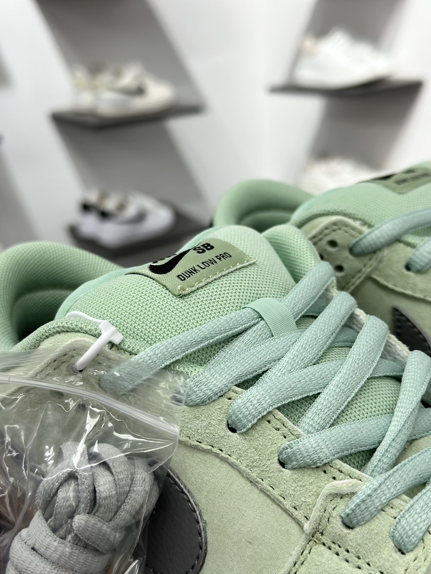 200 Nike SB Dunk Low “Verdugo Mountain” 绿灰 HQ1626-300