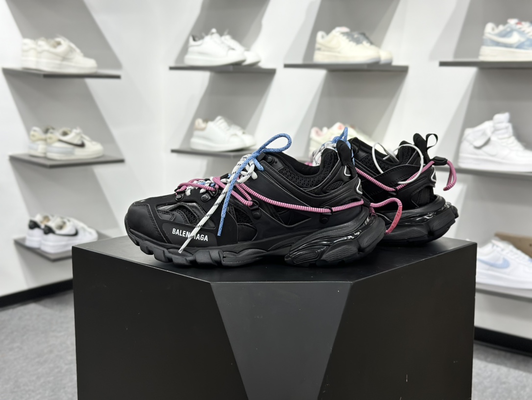 Balenciaga 巴黎世家3.0低帮老爹鞋 Balenciaga3.0 Track.2 Open Sneaker 巴黎世家3.0 三代户外概念鞋 800590 WTRHK 1594