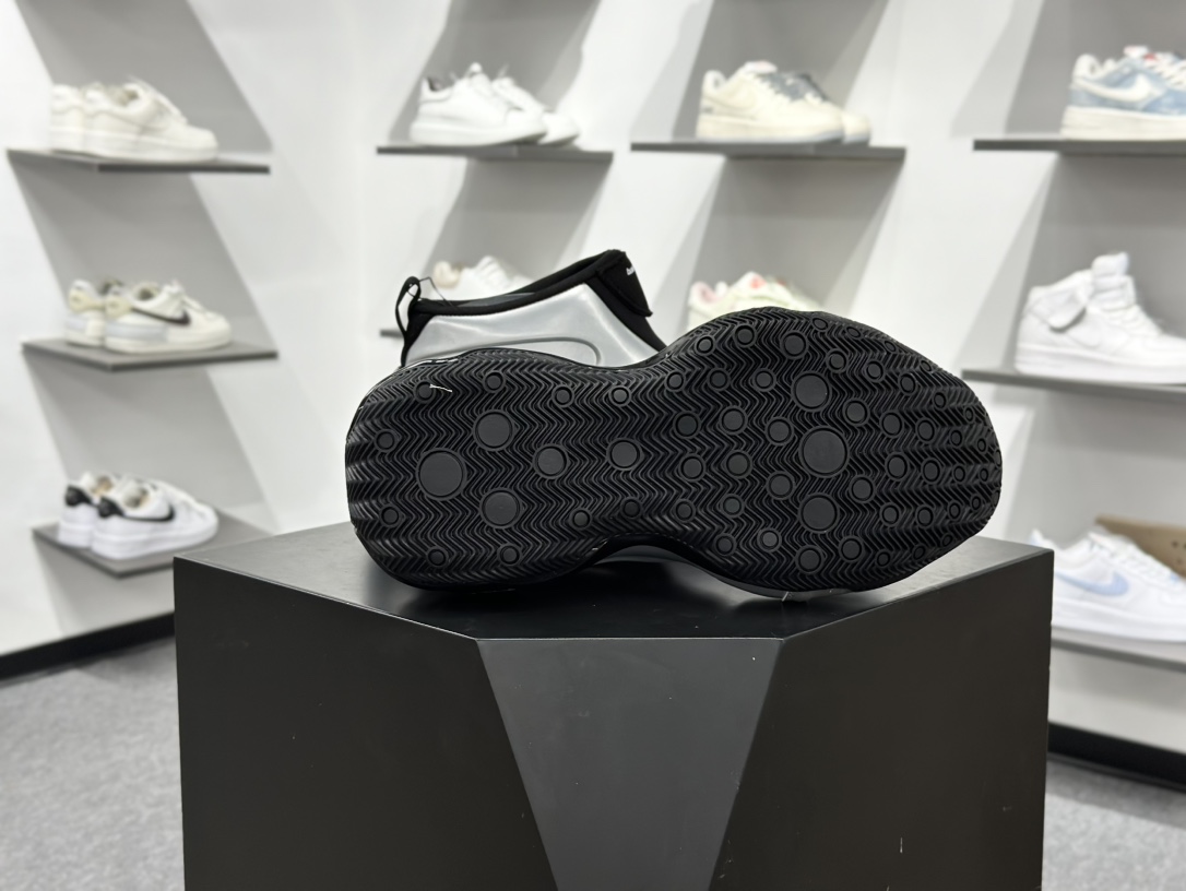 560 Balenciaga巴黎世家 basketball 篮球鞋 圆头拉链 中帮 生活休闲鞋 男款 银色 824909 WBKBM