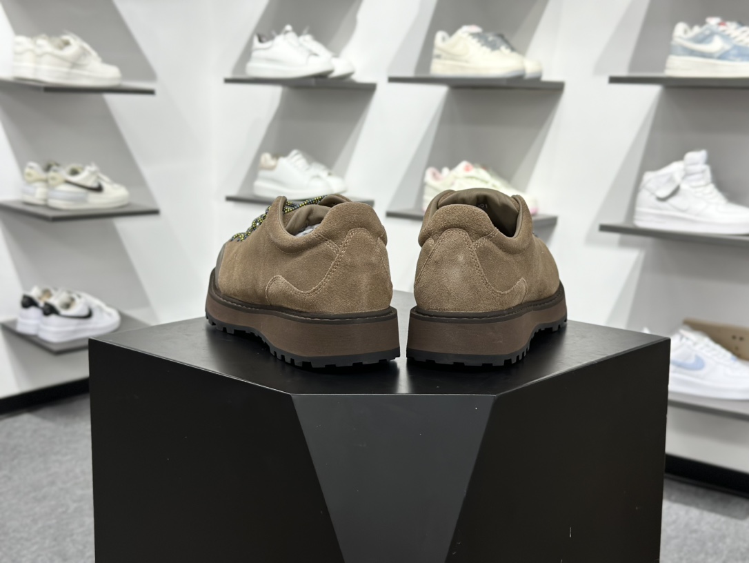 380 UM 国潮当红设计师品牌Ummcor机能风鞋太酷了低帮机能户外风徒步登山运动德比鞋