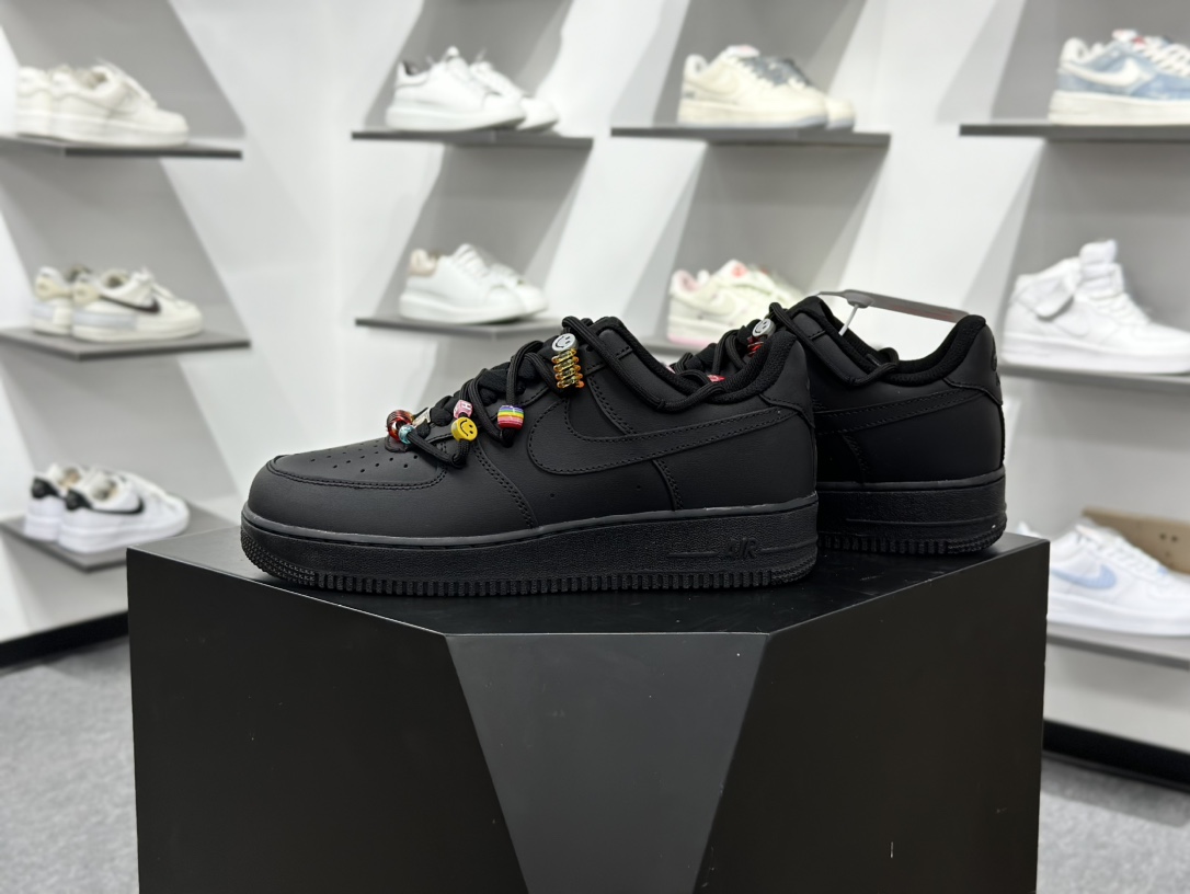 Nike Air Force 1 Low 笑脸密码 FQ5296-101