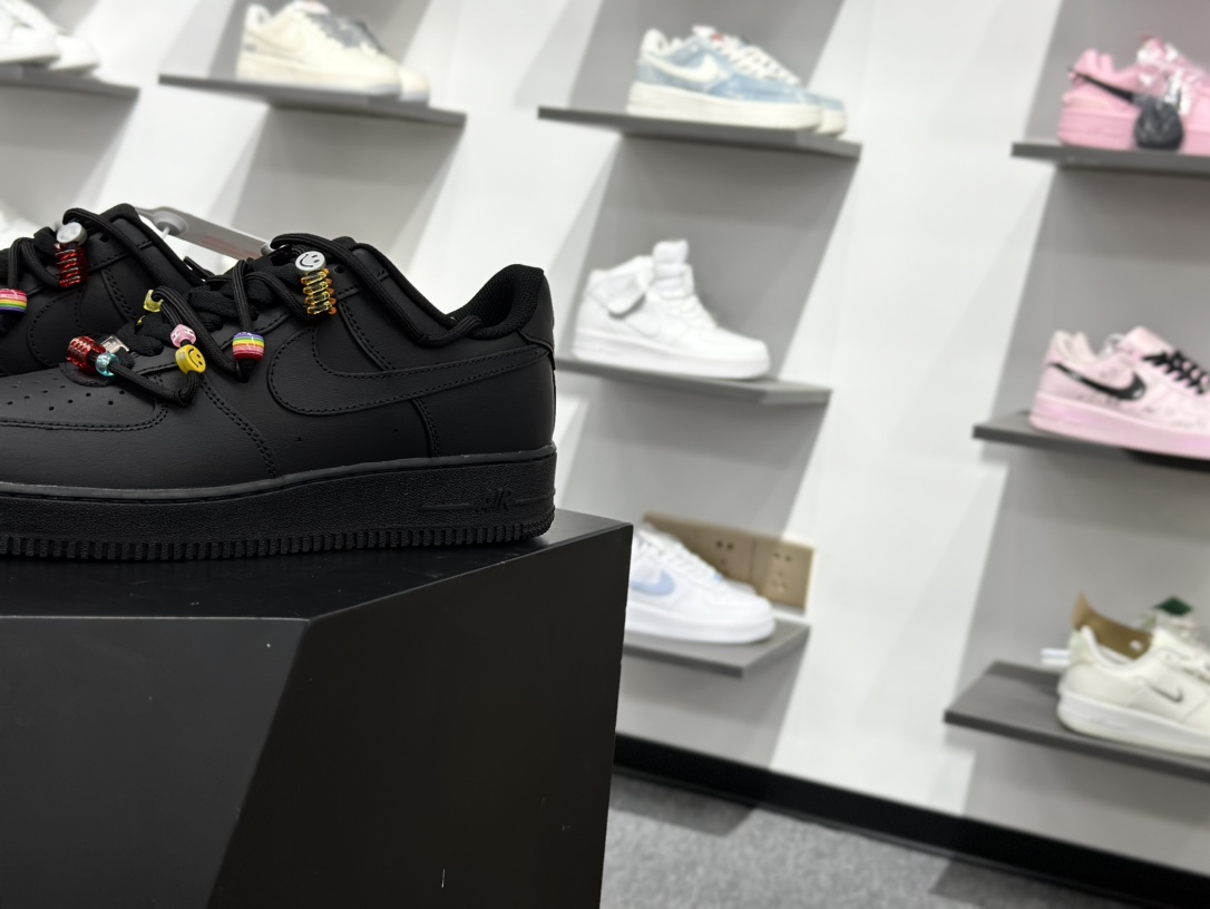 Nike Air Force 1 Low 笑脸密码 FQ5296-101