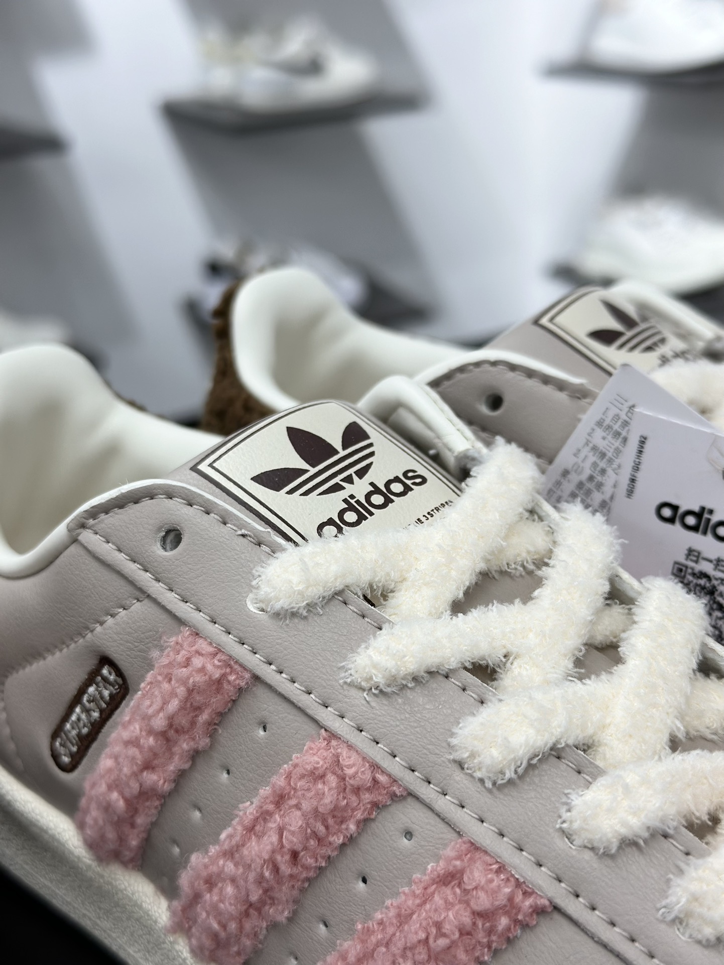 160 Adidas Originals SUPER II W 经典贝壳头 JR6986