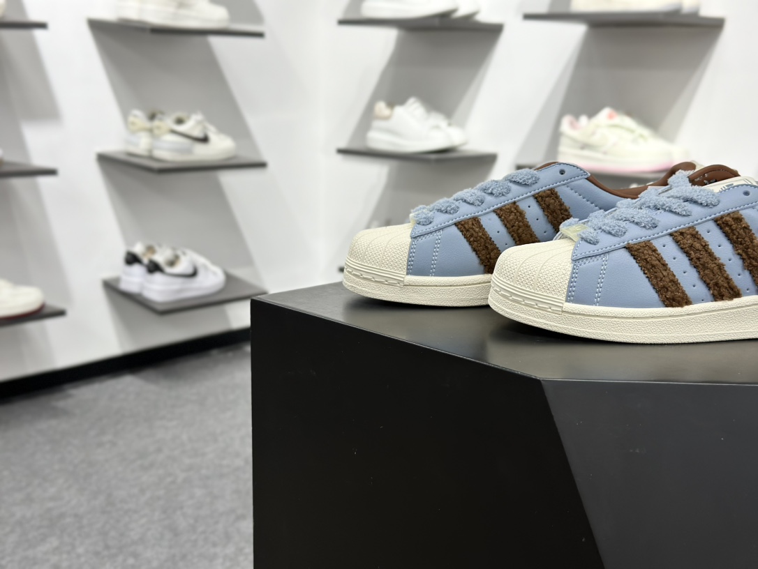 160 Adidas Originals SUPER II W 经典贝壳头 JR6987