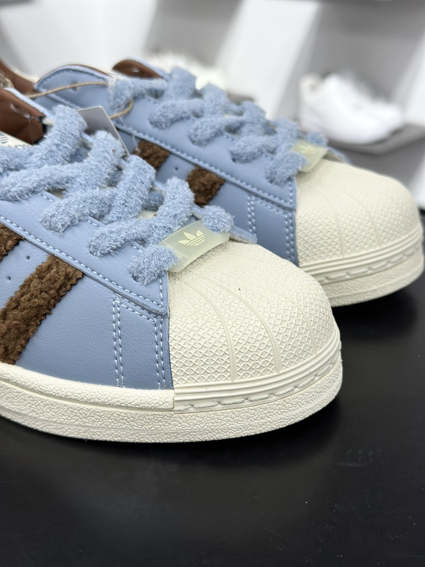 160 Adidas Originals SUPER II W 经典贝壳头 JR6987