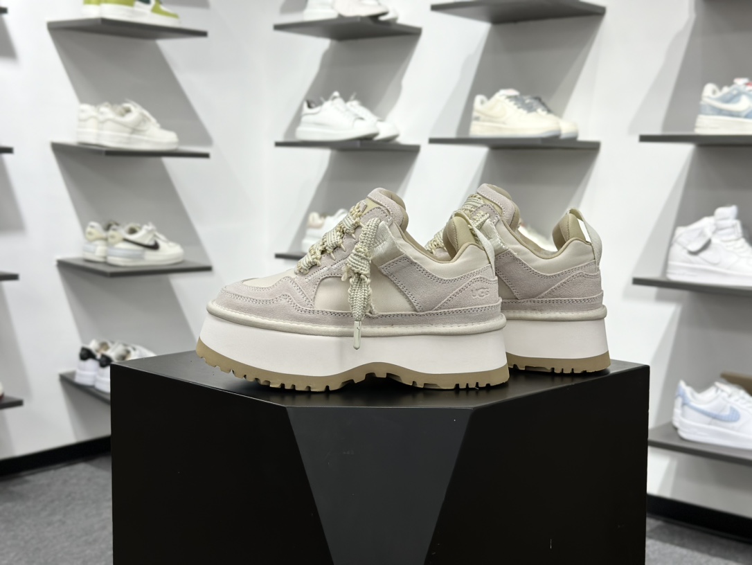 UGG 梅尔厚底休闲鞋