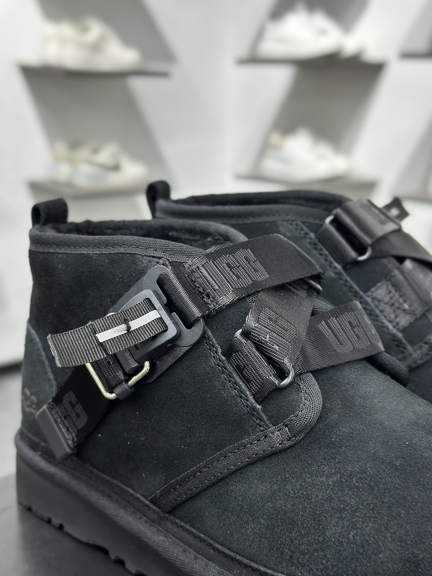 UGG Neumel 男士雪地靴 1130720