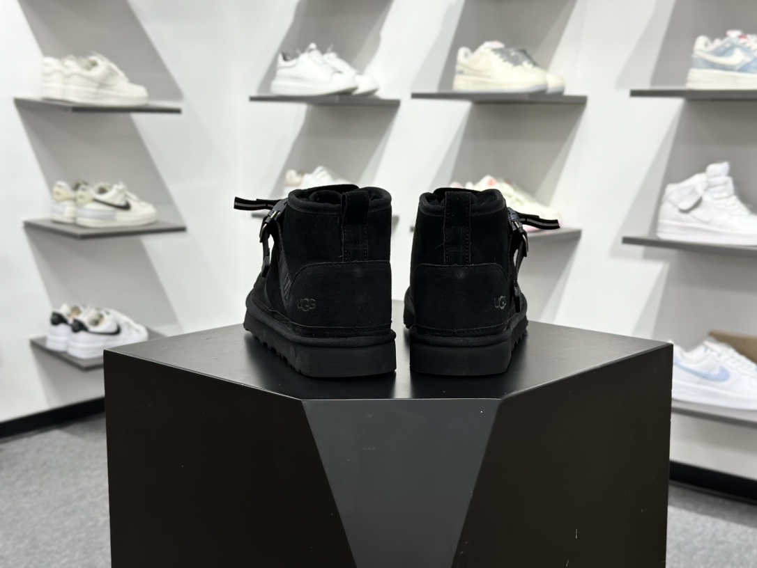 UGG Neumel 男士雪地靴 1130720