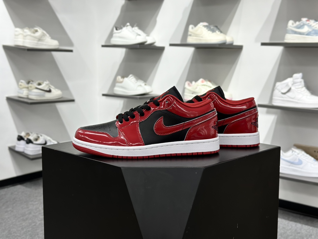 Nike Air Jordan 1 Low 耐克 AJ1乔1低帮休闲板鞋 HV4089-086