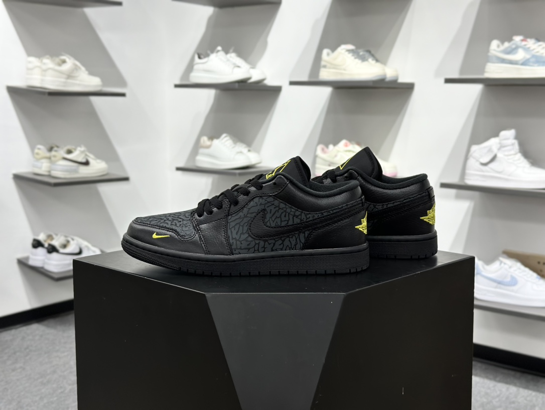Nike Air Jordan 1 Low 耐克 AJ1乔1低帮休闲板鞋 IM6568-010