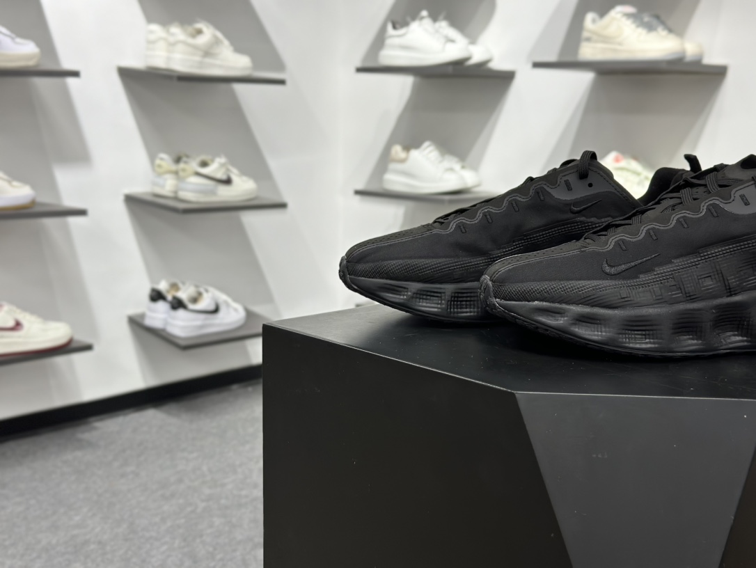 Nk Ava Rover Hs 低帮复古运动鞋 DX4215-005