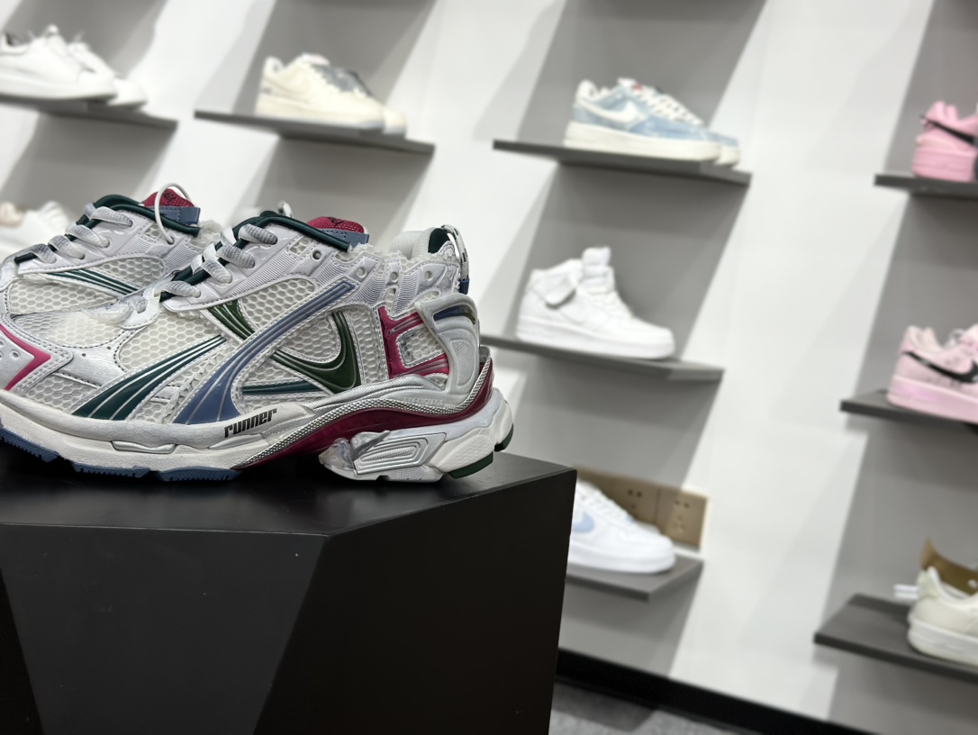 480 Balenciaga 巴黎世家 纯原巴黎世家Runner运动鞋 772767 W3RMU 9934