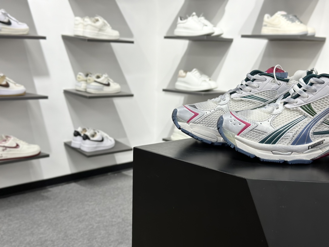 480 Balenciaga 巴黎世家 纯原巴黎世家Runner运动鞋 772767 W3RMU 9934