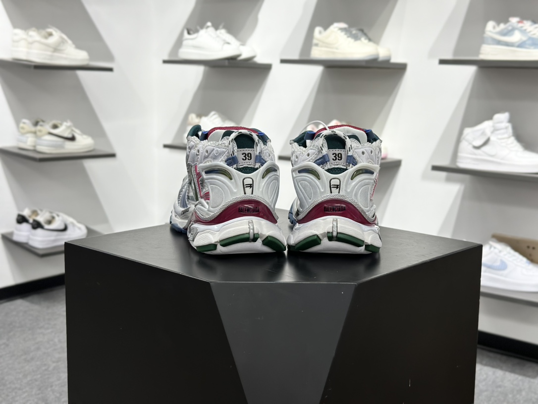 480 Balenciaga 巴黎世家 纯原巴黎世家Runner运动鞋 772767 W3RMU 9934