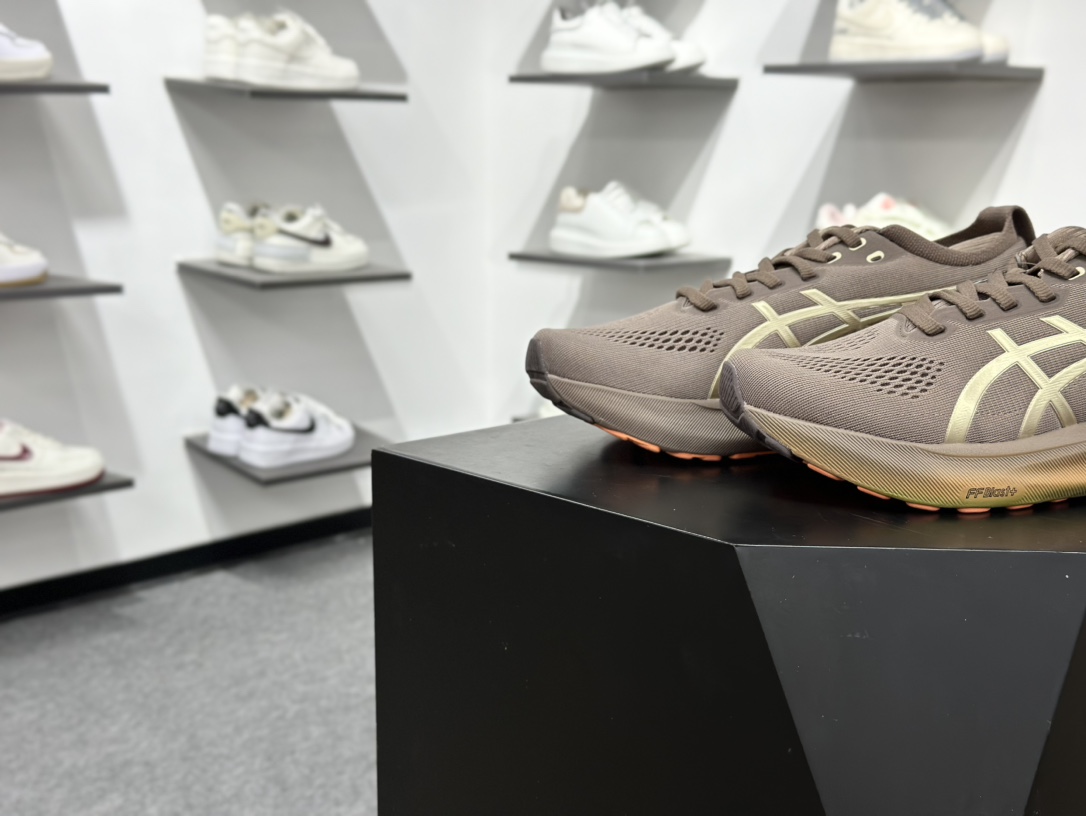 180 Asics Gel-Kayano 31 Luxe 褐色 亚瑟士系列复古舒适织物休闲跑步鞋 1011C035-020