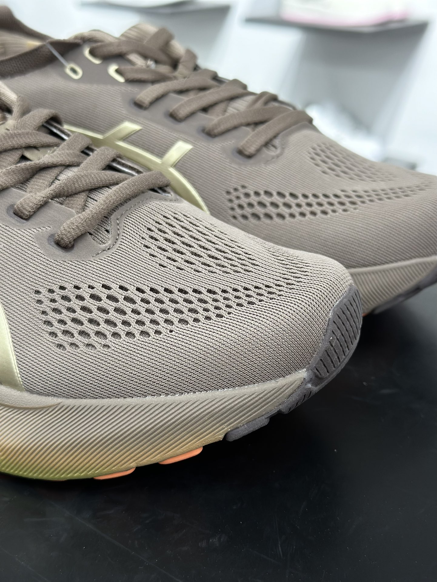 180 Asics Gel-Kayano 31 Luxe 褐色 亚瑟士系列复古舒适织物休闲跑步鞋 1011C035-020