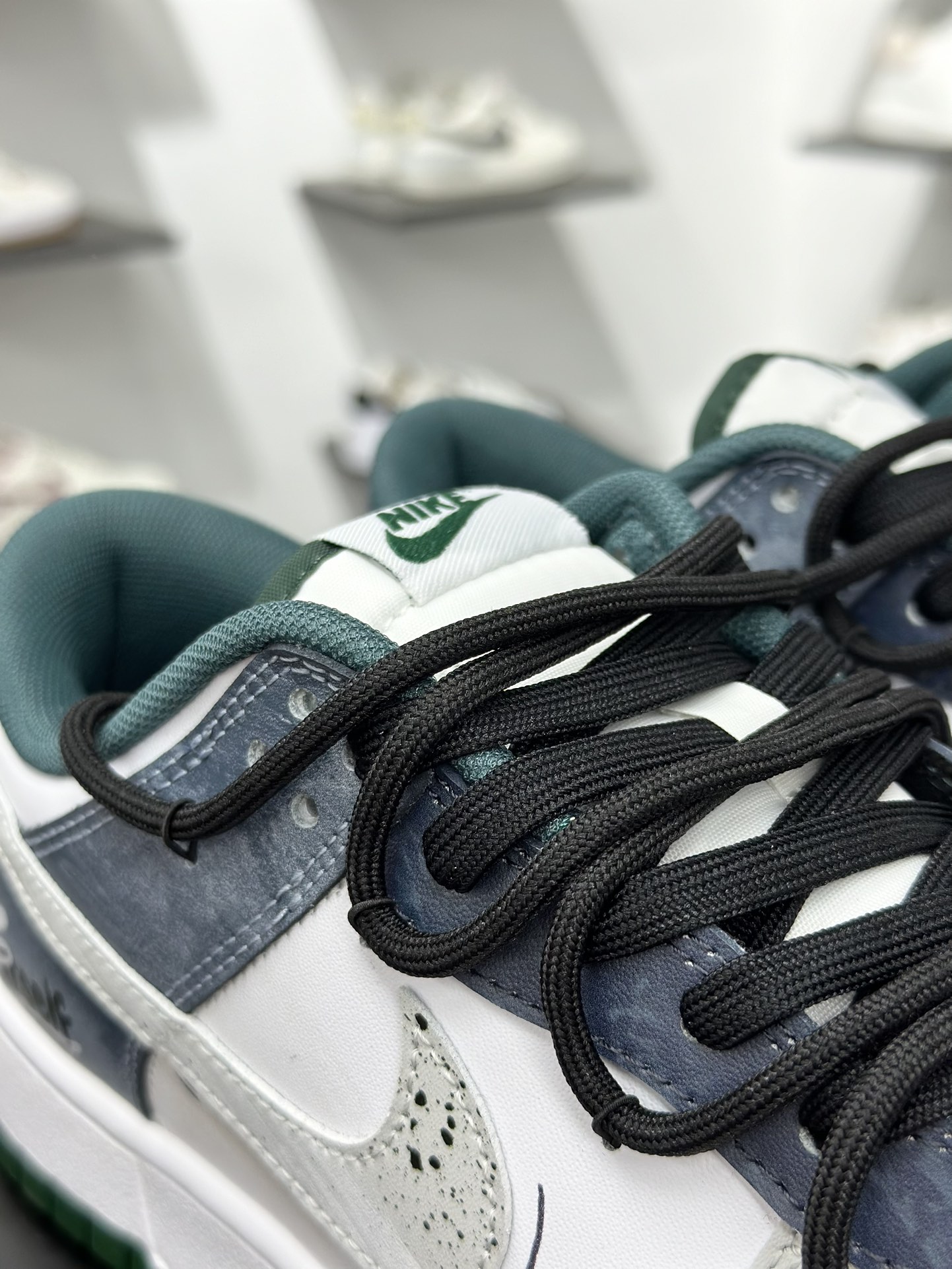 NIKE SB Dunk Low 城市风暴 灰白蓝 DV0833-111-莆田鞋,莆田鞋货源,高仿鞋,高仿鞋货源,安福档口,莆田高仿鞋,莆田鞋批发,高仿鞋批发,莆田高仿运动鞋,高仿运动鞋,莆田运动鞋 NIKE SB Dunk Low 城市风暴 灰白蓝 DV0833-111