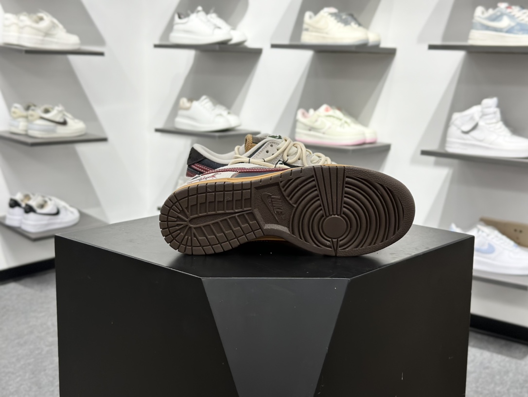 NIKE SB Dunk Low 野兔 豆柴咖啡 德美拉 灰棕红 HQ3459-212-莆田鞋,莆田鞋货源,高仿鞋,高仿鞋货源,安福档口,莆田高仿鞋,莆田鞋批发,高仿鞋批发,莆田高仿运动鞋,高仿运动鞋,莆田运动鞋 NIKE SB Dunk Low 野兔 豆柴咖啡 德美拉 灰棕红 HQ3459-212