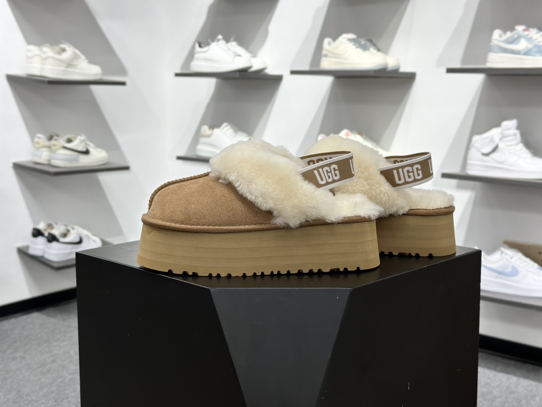 280 X1 全网最齐 ugg 130个配色 市面顶级版本 UGG 星拖拉带厚底-Chinese UA Cheap High Quatity Brand Clothes Bags handbags Sneakers wholesale wholesaler seller from China Factory suppliers Fashion Clothing Shoes best Quality Beautiful Price 280 X1 全网最齐 ugg 130个配色 市面顶级版本 UGG 星拖拉带厚底