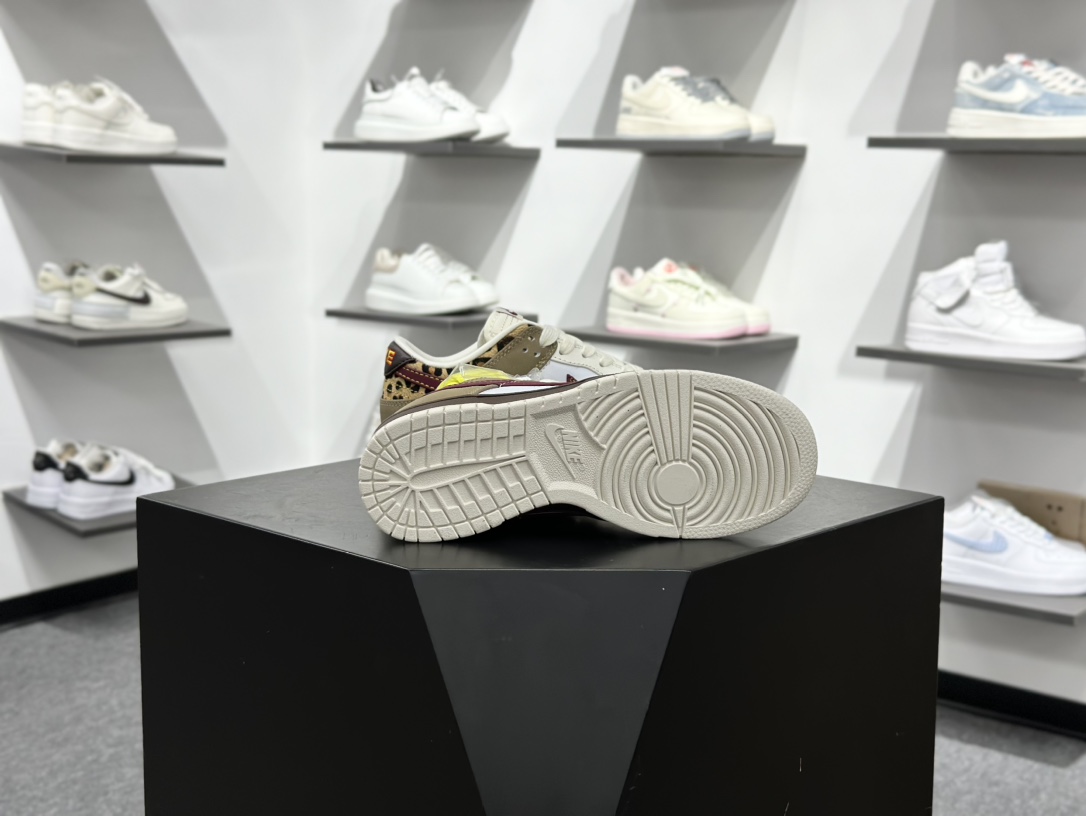 200 Nike SB Dunk Low 米红 IM6687-262