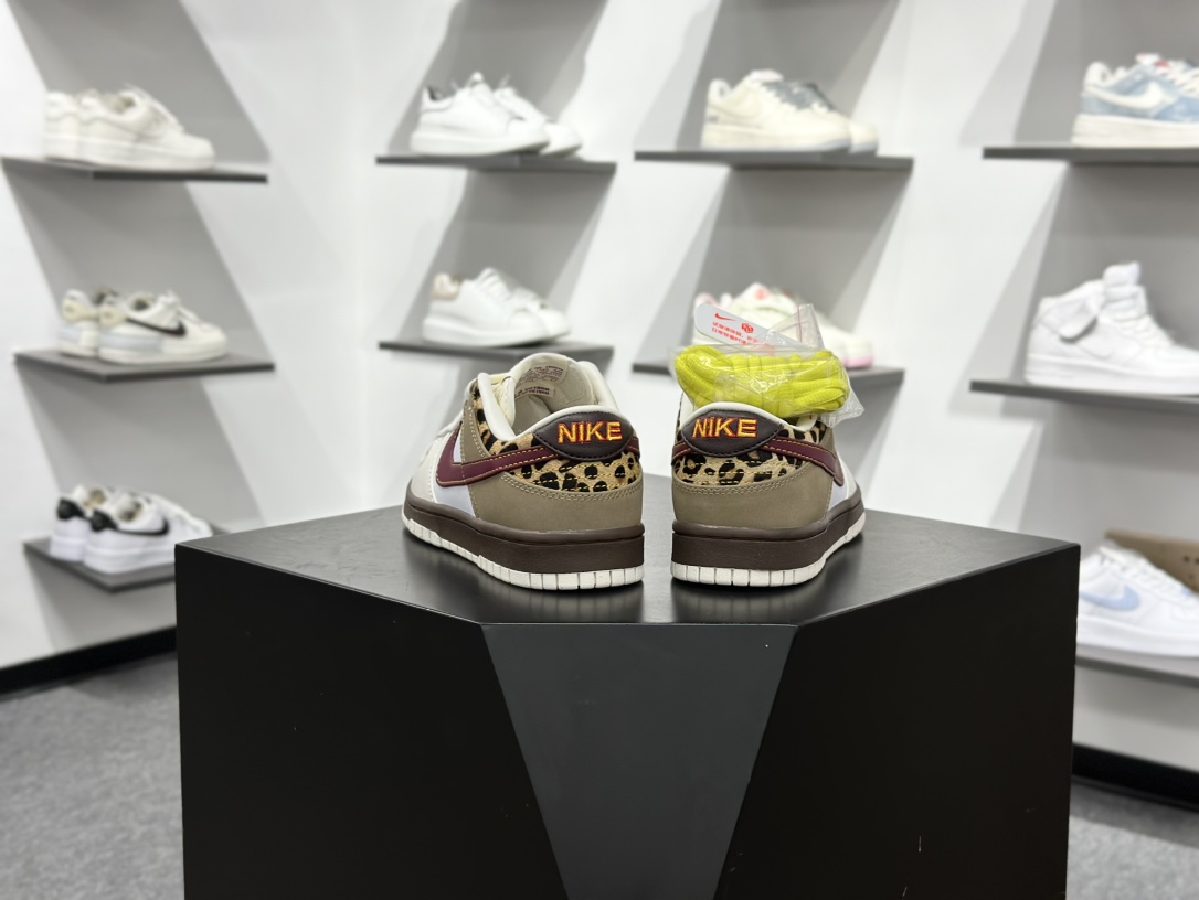 200 Nike SB Dunk Low 米红 IM6687-262