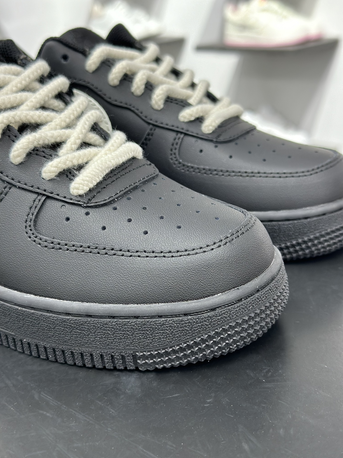 Air Force 1 Low 奶茶冰萃 黑武士 经典休闲运动板鞋 DD8959-001-莆田鞋,莆田鞋货源,高仿鞋,高仿鞋货源,安福档口,莆田高仿鞋,莆田鞋批发,高仿鞋批发,莆田高仿运动鞋,高仿运动鞋,莆田运动鞋 Air Force 1 Low 奶茶冰萃 黑武士 经典休闲运动板鞋 DD8959-001