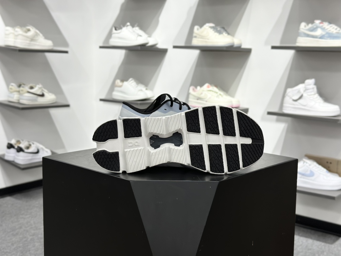 180 CloudvistaX4 全新综合体能训练运动鞋 Cloud X 舒适乐趣跑 3ME3004