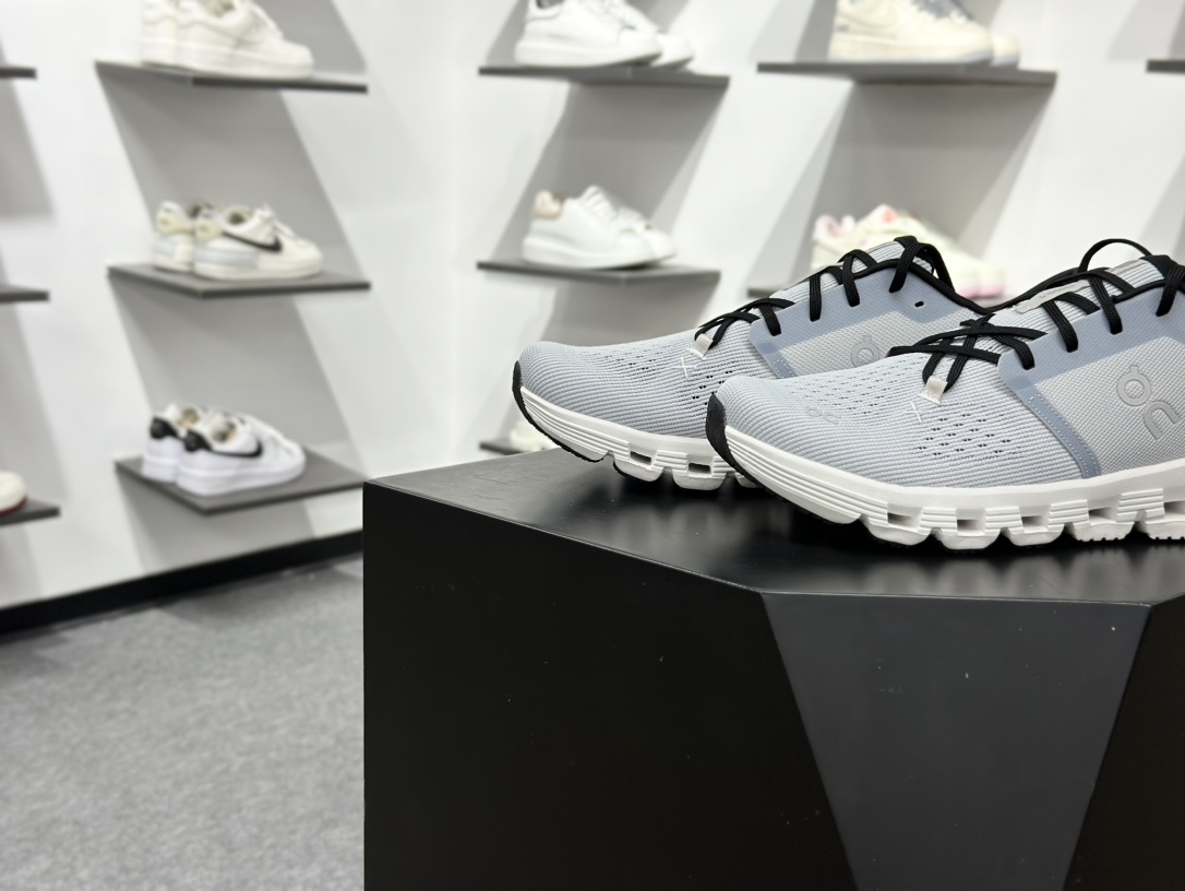 180 CloudvistaX4 全新综合体能训练运动鞋 Cloud X 舒适乐趣跑 3ME3004