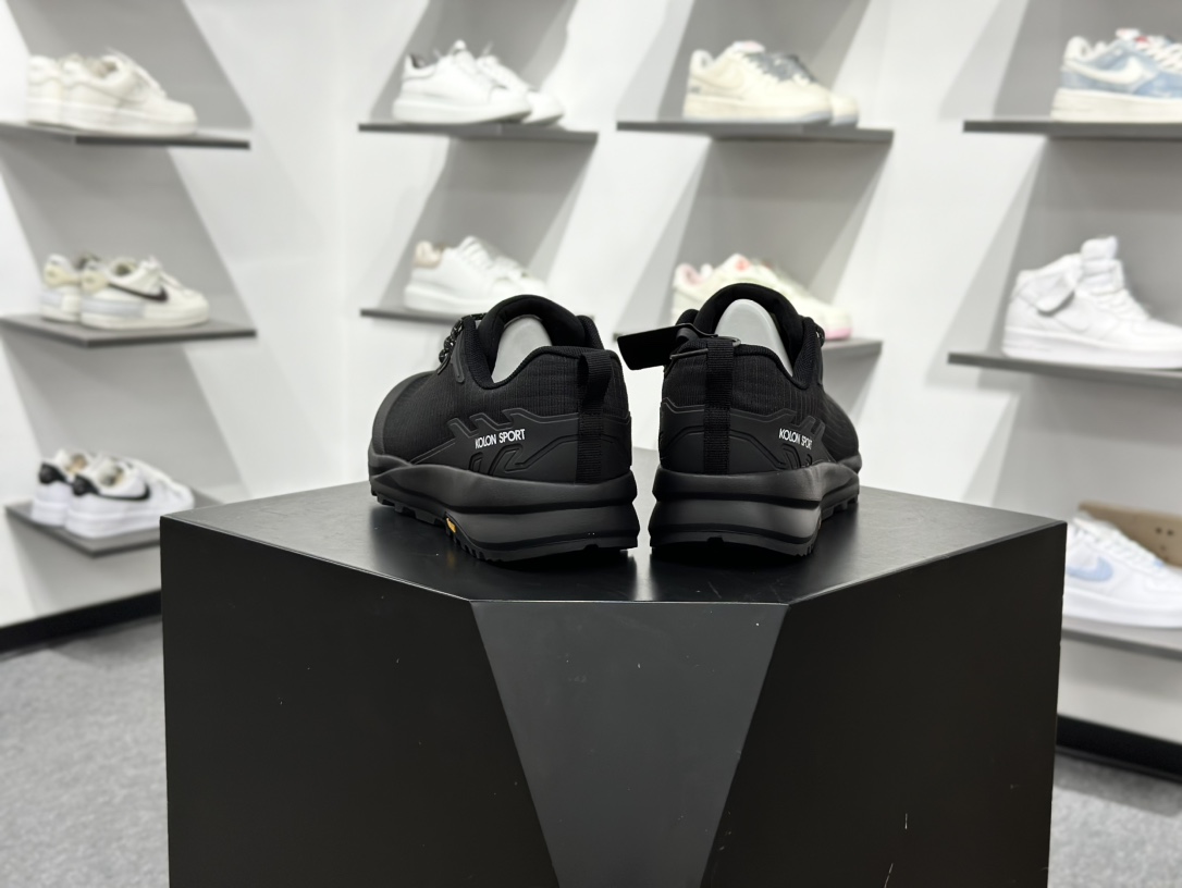 300 可隆KOLON SPORT 广东纯原版本男轻量休闲鞋缓震徒步登山鞋-Chinese UA Cheap High Quatity Brand Clothes Bags handbags Sneakers wholesale wholesaler seller from China Factory suppliers Fashion Clothing Shoes best Quality Beautiful Price 300 可隆KOLON SPORT 广东纯原版本男轻量休闲鞋缓震徒步登山鞋