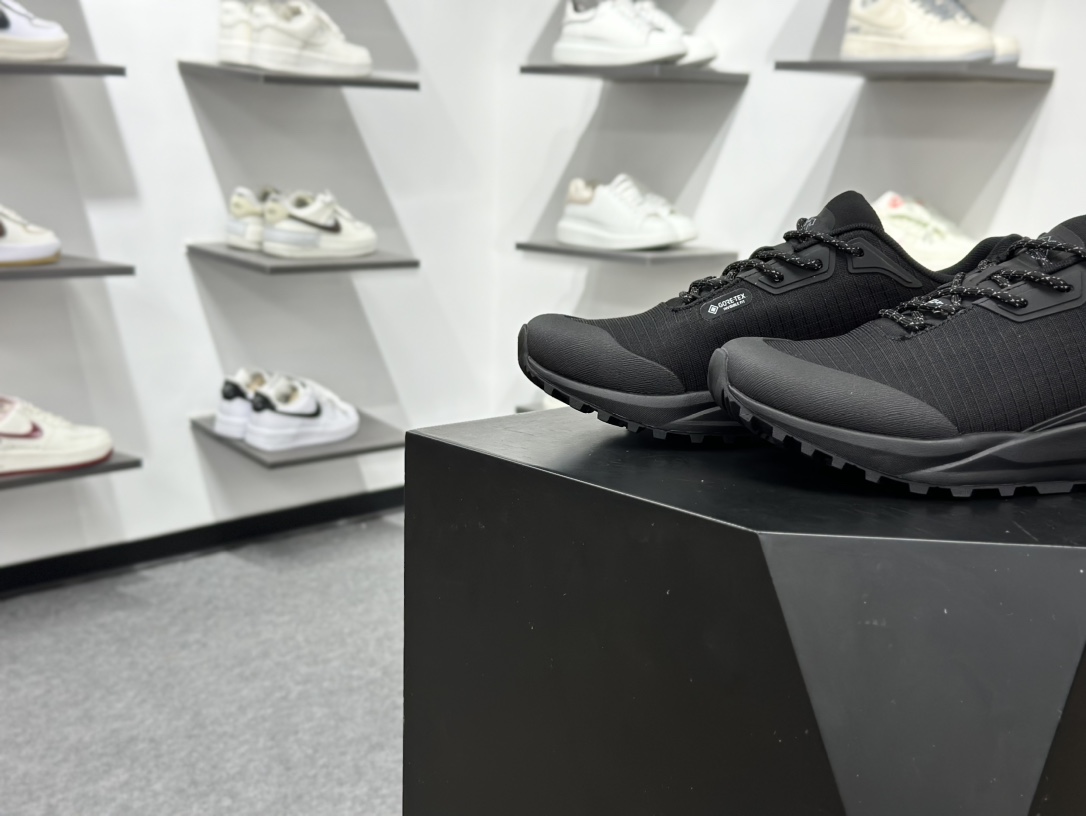 300 可隆KOLON SPORT 广东纯原版本男轻量休闲鞋缓震徒步登山鞋-Chinese UA Cheap High Quatity Brand Clothes Bags handbags Sneakers wholesale wholesaler seller from China Factory suppliers Fashion Clothing Shoes best Quality Beautiful Price 300 可隆KOLON SPORT 广东纯原版本男轻量休闲鞋缓震徒步登山鞋