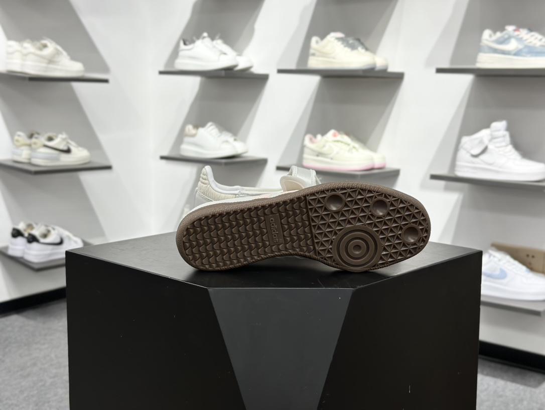 Adidas三叶草SAMBA Jane W 玛丽珍鞋 JR4482-莆田鞋,莆田鞋货源,高仿鞋,高仿鞋货源,安福档口,莆田高仿鞋,莆田鞋批发,高仿鞋批发,莆田高仿运动鞋,高仿运动鞋,莆田运动鞋 Adidas三叶草SAMBA Jane W 玛丽珍鞋 JR4482