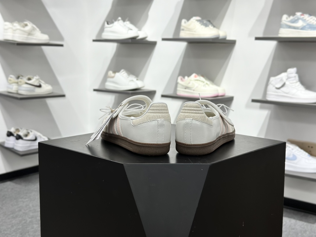 Adidas三叶草SAMBA Jane W 玛丽珍鞋 JR4482-莆田鞋,莆田鞋货源,高仿鞋,高仿鞋货源,安福档口,莆田高仿鞋,莆田鞋批发,高仿鞋批发,莆田高仿运动鞋,高仿运动鞋,莆田运动鞋 Adidas三叶草SAMBA Jane W 玛丽珍鞋 JR4482