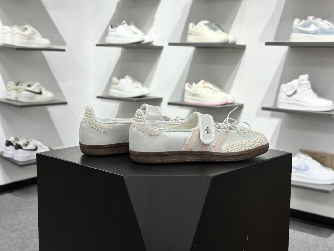 Adidas三叶草SAMBA Jane W 玛丽珍鞋 JR4482-莆田鞋,莆田鞋货源,高仿鞋,高仿鞋货源,安福档口,莆田高仿鞋,莆田鞋批发,高仿鞋批发,莆田高仿运动鞋,高仿运动鞋,莆田运动鞋 Adidas三叶草SAMBA Jane W 玛丽珍鞋 JR4482