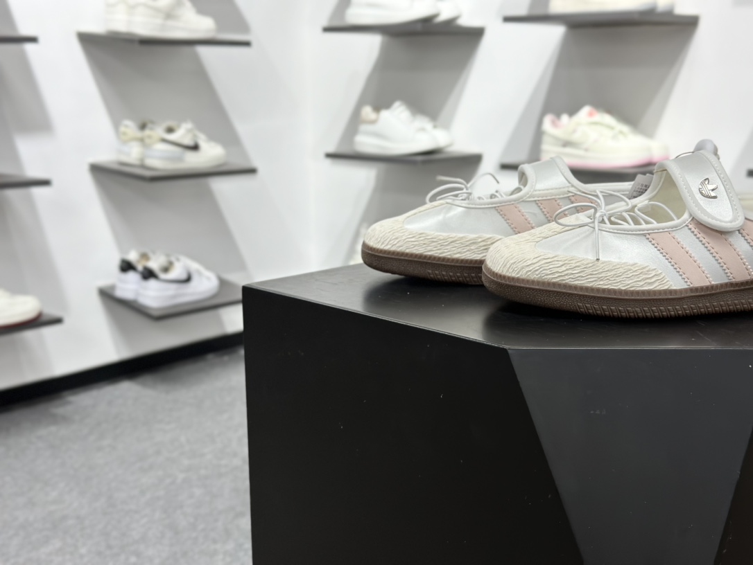 Adidas三叶草SAMBA Jane W 玛丽珍鞋 JR4482-莆田鞋,莆田鞋货源,高仿鞋,高仿鞋货源,安福档口,莆田高仿鞋,莆田鞋批发,高仿鞋批发,莆田高仿运动鞋,高仿运动鞋,莆田运动鞋 Adidas三叶草SAMBA Jane W 玛丽珍鞋 JR4482