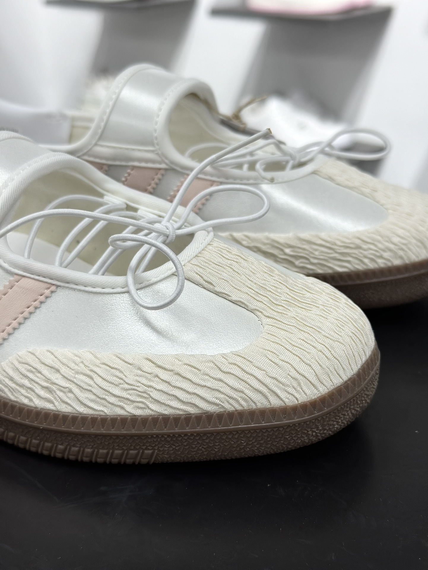 Adidas三叶草SAMBA Jane W 玛丽珍鞋 JR4482-莆田鞋,莆田鞋货源,高仿鞋,高仿鞋货源,安福档口,莆田高仿鞋,莆田鞋批发,高仿鞋批发,莆田高仿运动鞋,高仿运动鞋,莆田运动鞋 Adidas三叶草SAMBA Jane W 玛丽珍鞋 JR4482