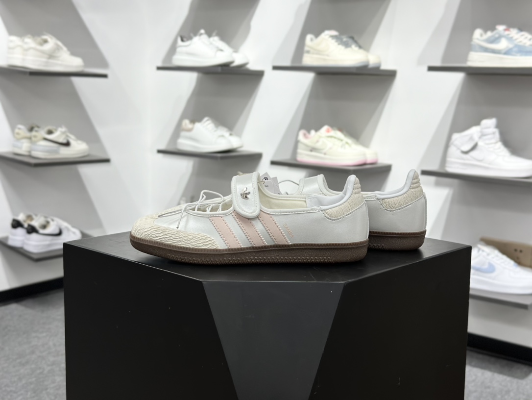 Adidas三叶草SAMBA Jane W 玛丽珍鞋 JR4482-莆田鞋,莆田鞋货源,高仿鞋,高仿鞋货源,安福档口,莆田高仿鞋,莆田鞋批发,高仿鞋批发,莆田高仿运动鞋,高仿运动鞋,莆田运动鞋 Adidas三叶草SAMBA Jane W 玛丽珍鞋 JR4482