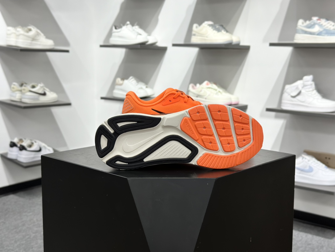 180 Nike Air Zoom Structure 26 轻量跑鞋 HJ1102-800