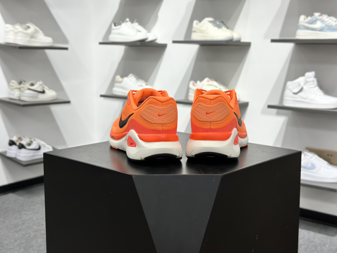 180 Nike Air Zoom Structure 26 轻量跑鞋 HJ1102-800