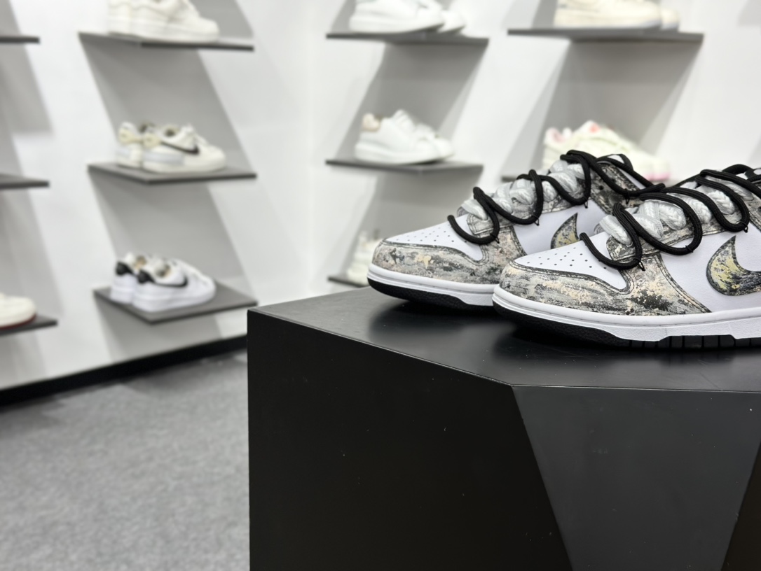 Nike SB Dunk Low 淘金热 黑白金 HF5441-100