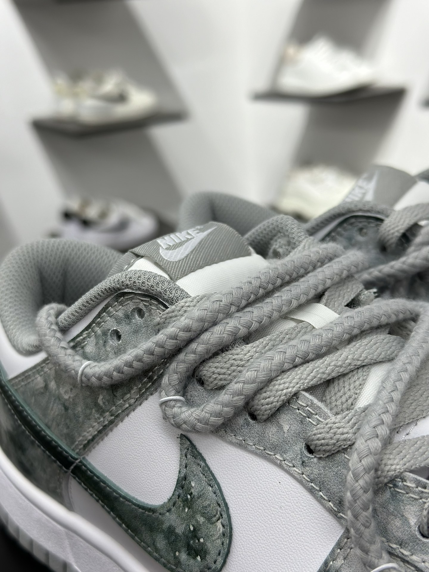 Nike SB Dunk Low 解构绑带 黄白灰 HF5441-105