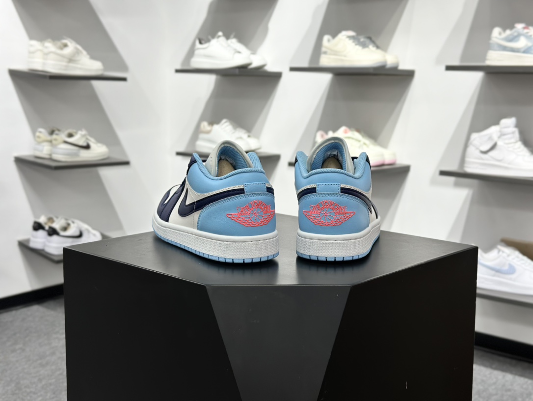 220 原装裸鞋级 市面最高工艺产物 Air Jordan 1 Low复古蓝 553558-149-Chinese UA Cheap High Quatity Brand Clothes Bags handbags Sneakers wholesale wholesaler seller from China Factory suppliers Fashion Clothing Shoes best Quality Beautiful Price 220 原装裸鞋级 市面最高工艺产物 Air Jordan 1 Low复古蓝 553558-149