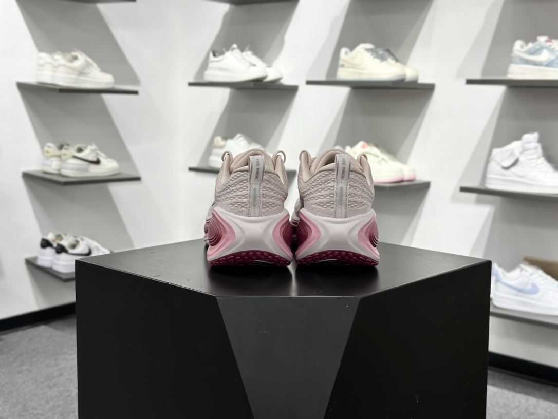 180 Nike VOMERO PLUS轻盈跑鞋 顶级版本 Nike VOMERO 18 舒适百搭防滑耐磨 低帮 休闲跑步鞋男女同款 HV8154-602