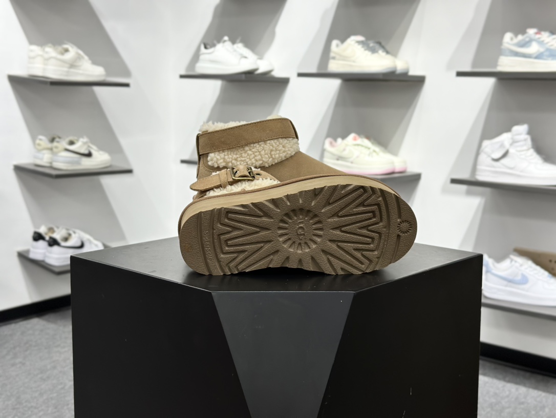 330 X1 全网热卖款最齐 UGG 90个配色 市面顶级版本 UGG 圆头搭扣 3.5cm厚底 雪地靴女款