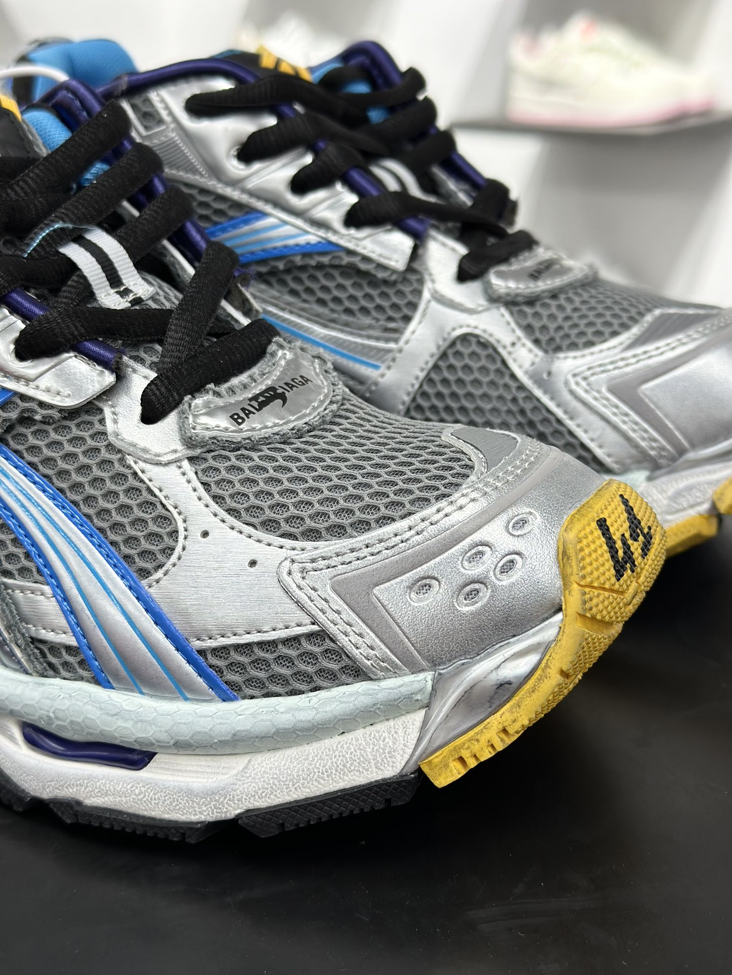 380 巴黎世家BALENCIAGA Runner Sneaker 2.0慢跑系列低帮复古野跑潮流姥爹风百搭休闲运动慢跑鞋