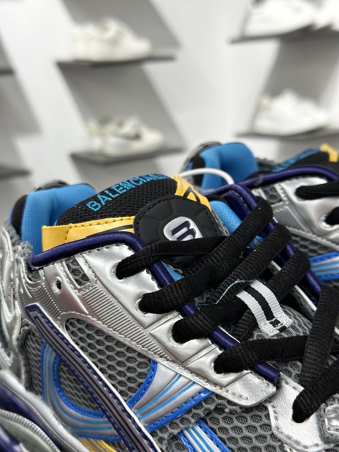 380 巴黎世家BALENCIAGA Runner Sneaker 2.0慢跑系列低帮复古野跑潮流姥爹风百搭休闲运动慢跑鞋